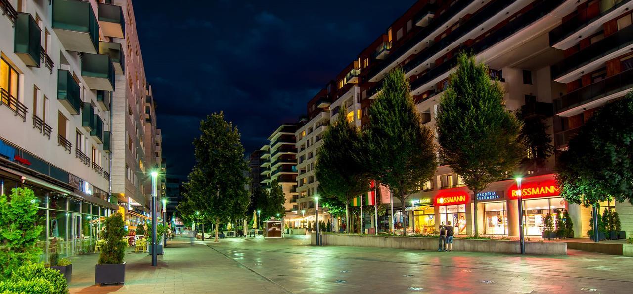 Corvin Holiday Apartments Hotel Budapest Exterior photo