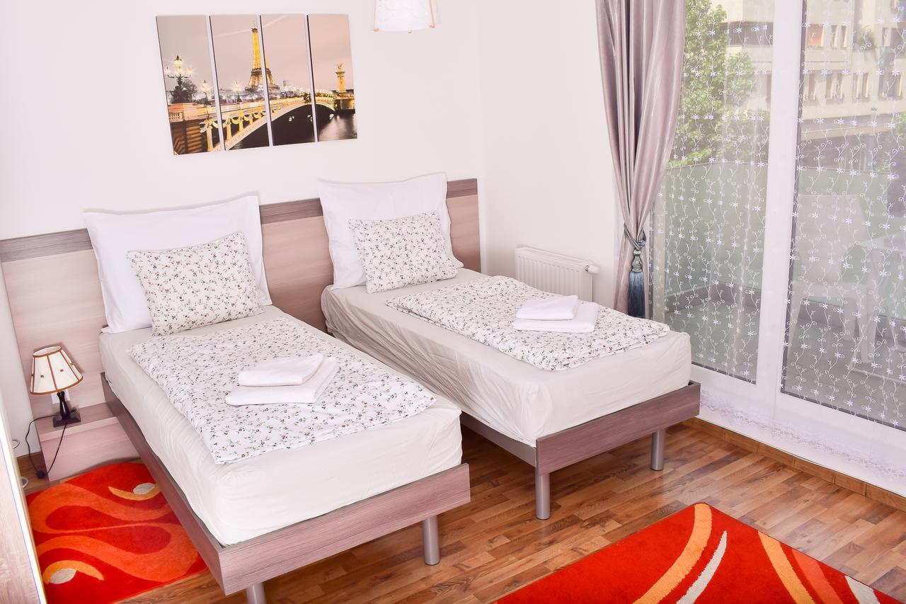 Corvin Holiday Apartments Hotel Budapest Exterior photo